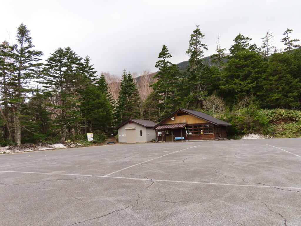 御嶽山　中の湯登山口　５月