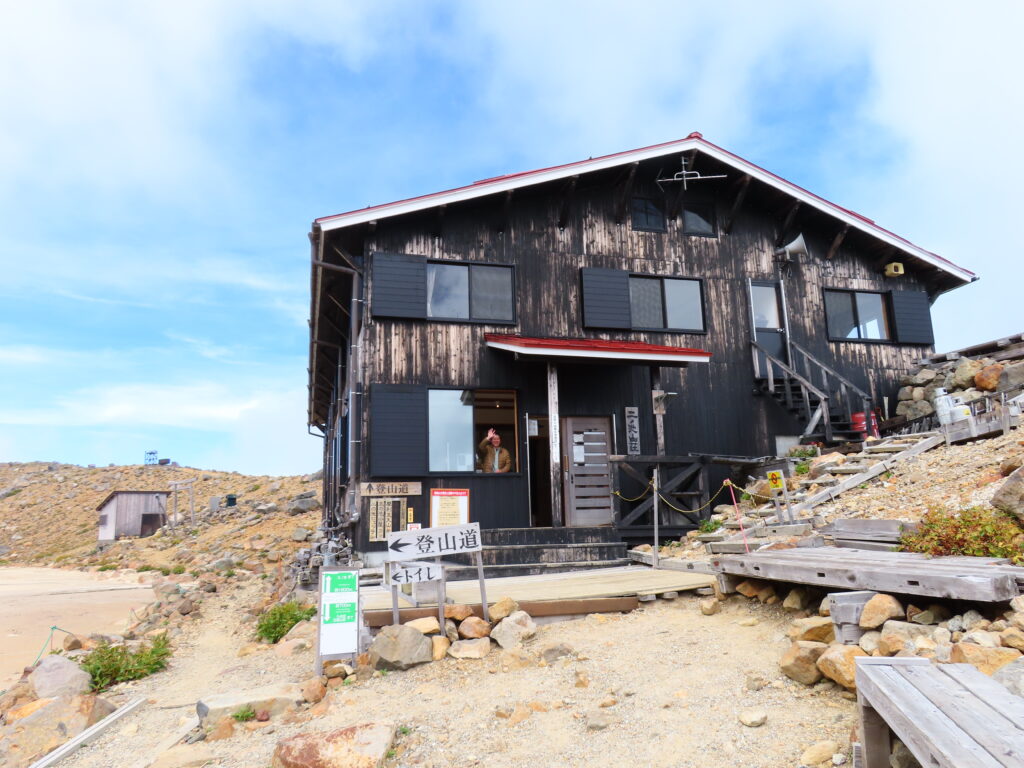 御嶽山　ニノ池山荘